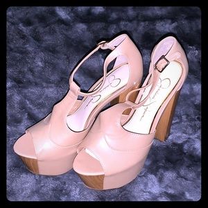 NWOB Jessica Simpson Dany Platforms